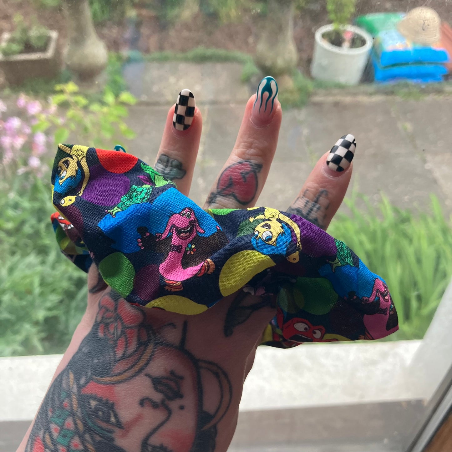 Inside Cartoon Scrunchie