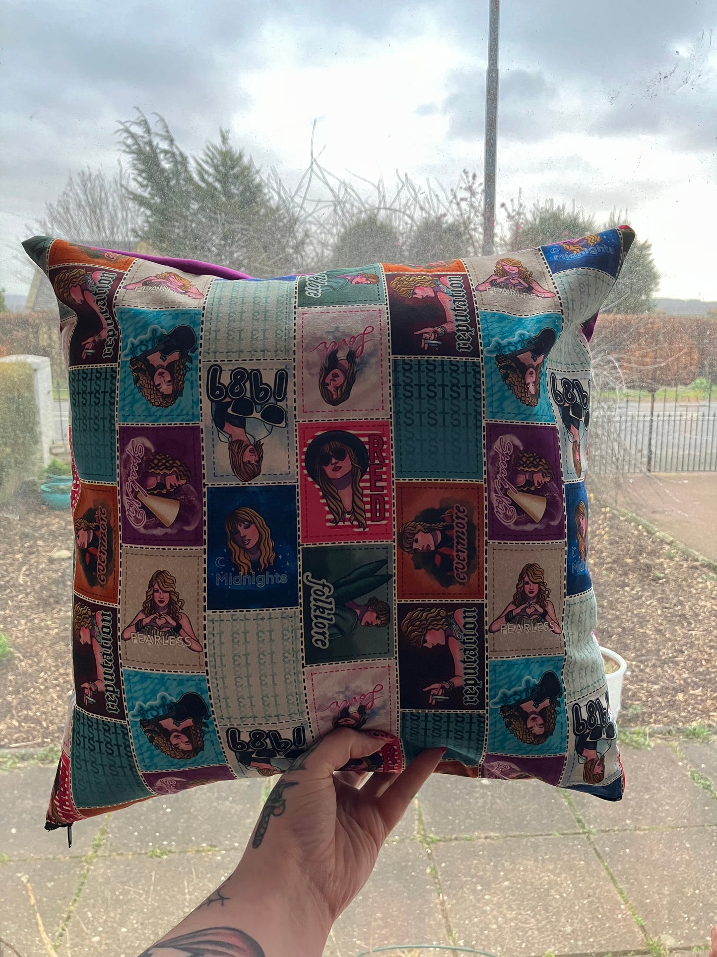 Taylor Cushion Cover
