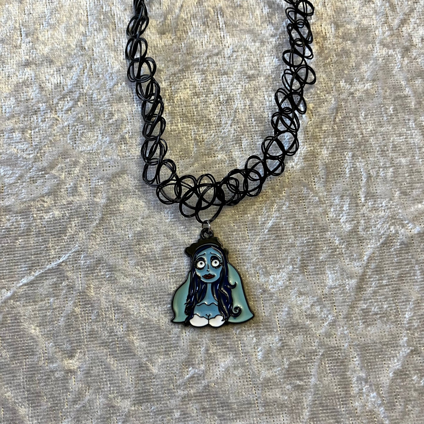 Burton Bride Choker