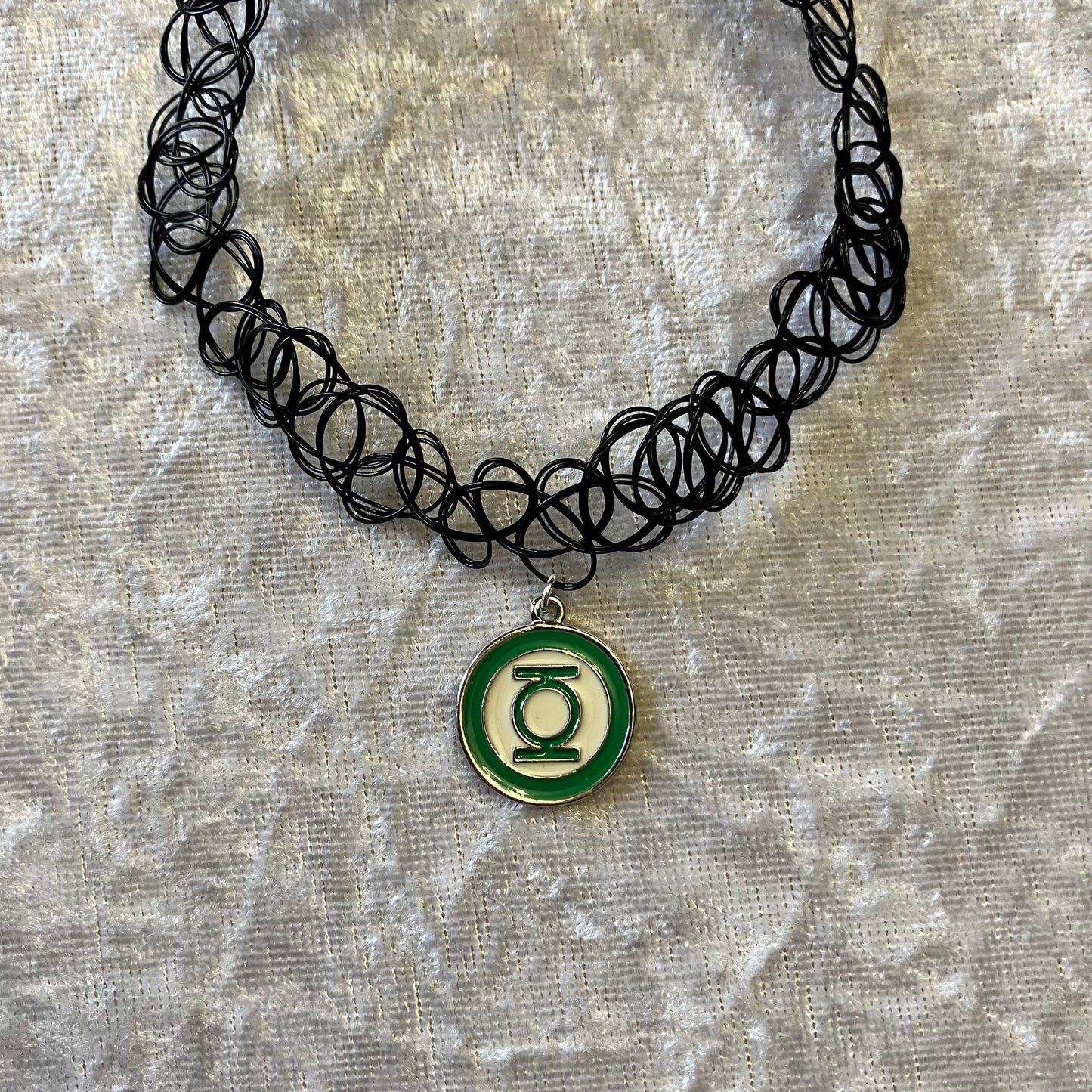 Superhero Choker