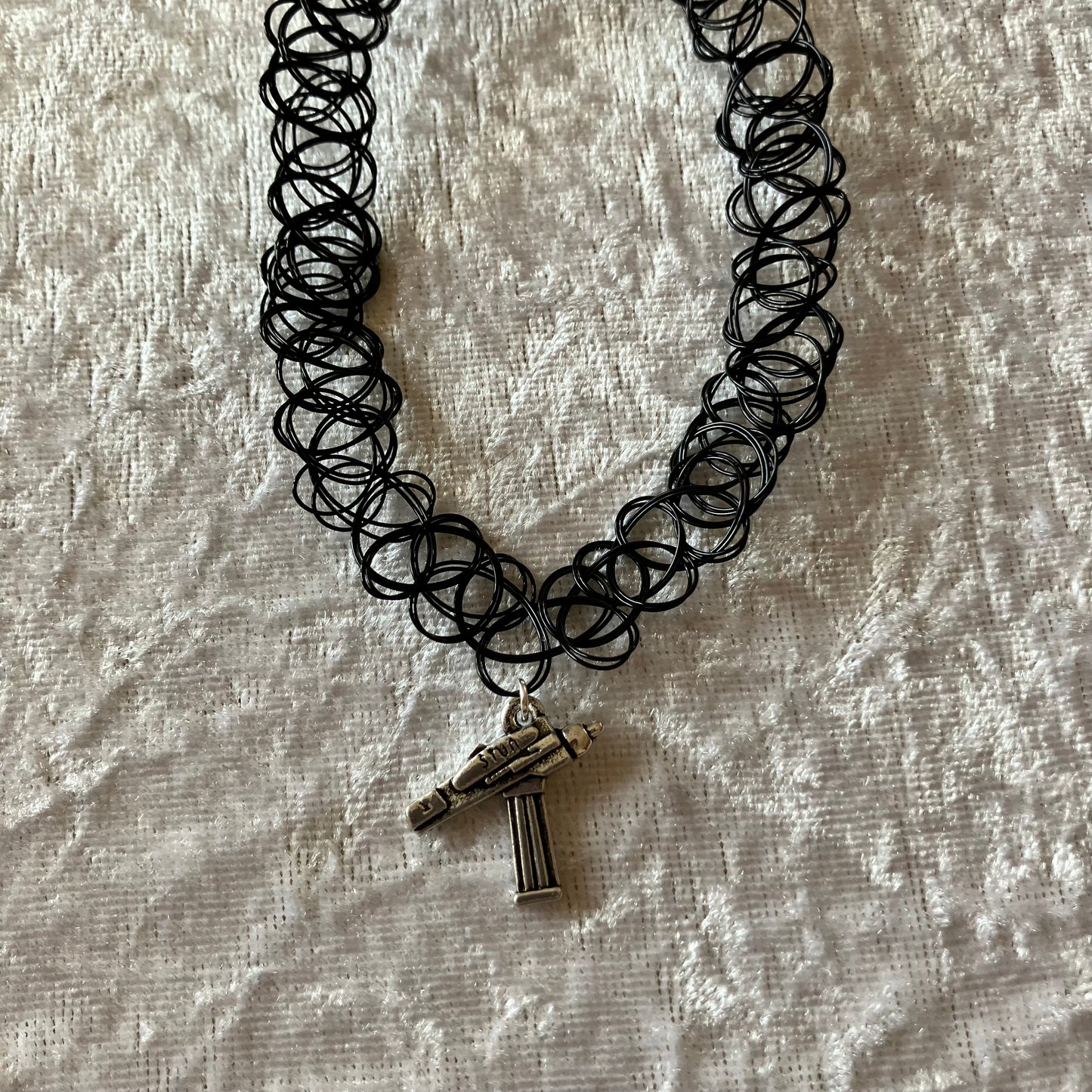 Trek Choker
