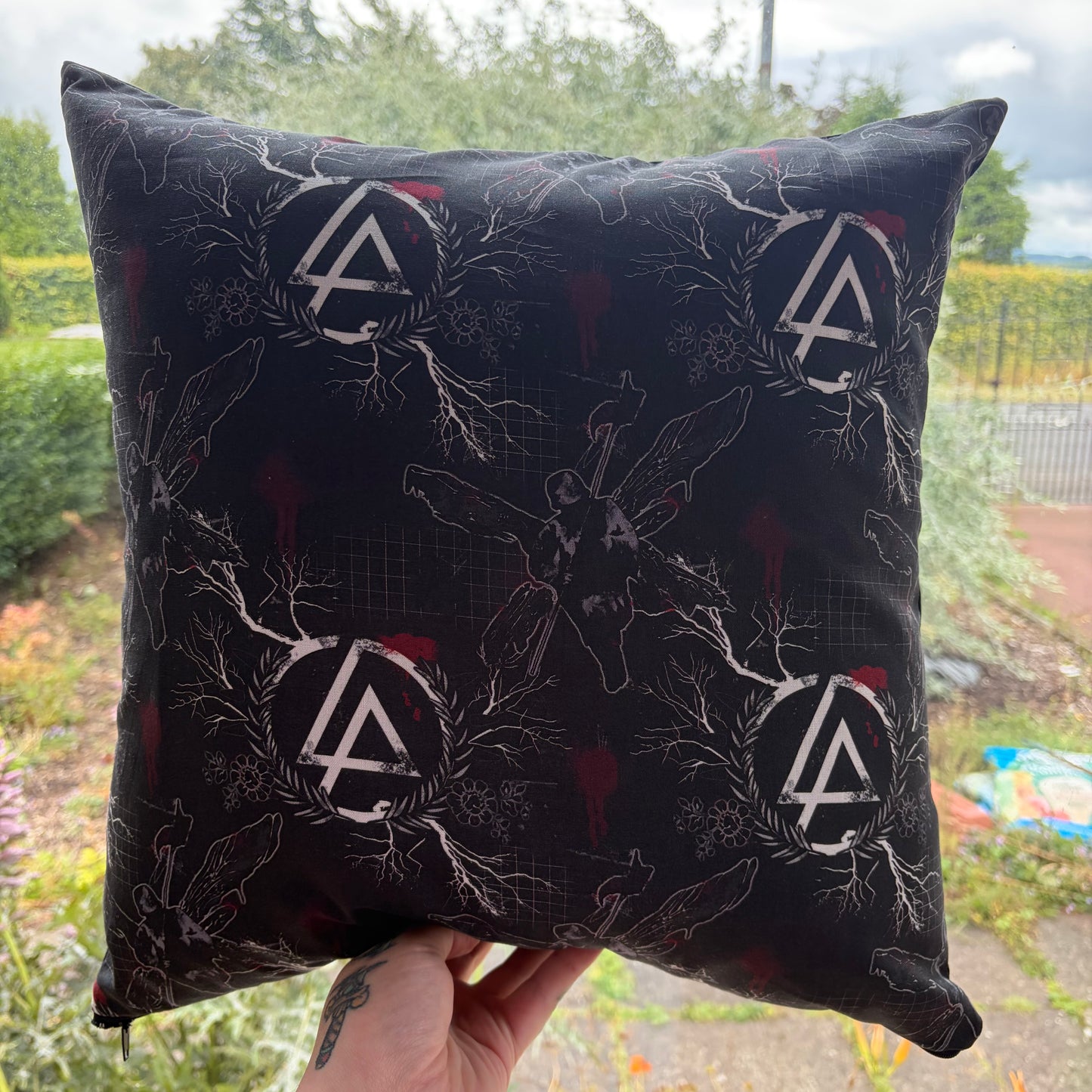 Band Cushion Cover