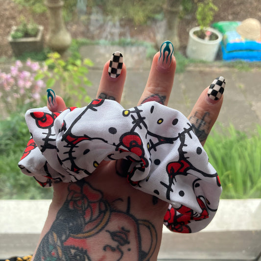Kitty Scrunchie