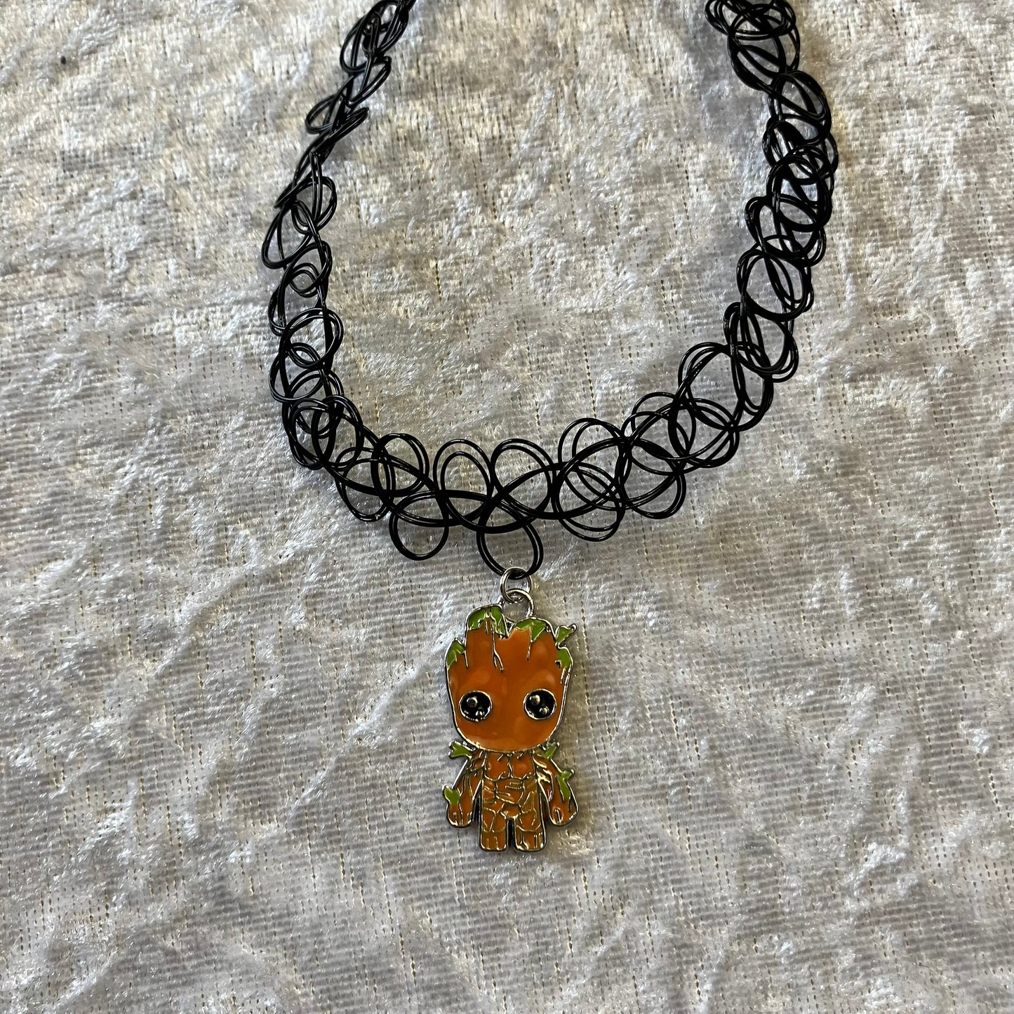 Superhero Choker