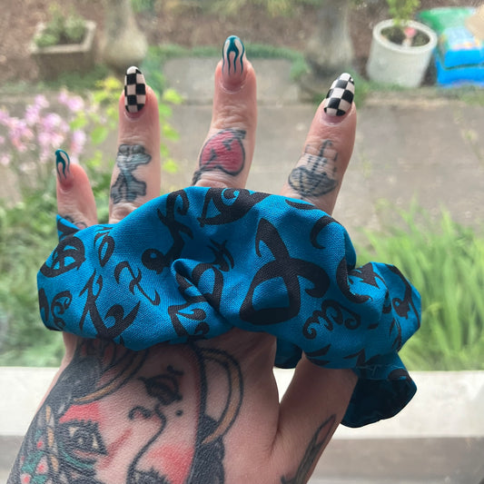 Shadow Scrunchie