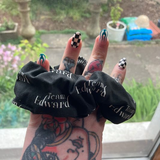 Team Edward Scrunchie