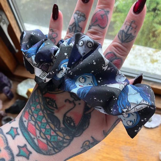 Burton Bride Scrunchie