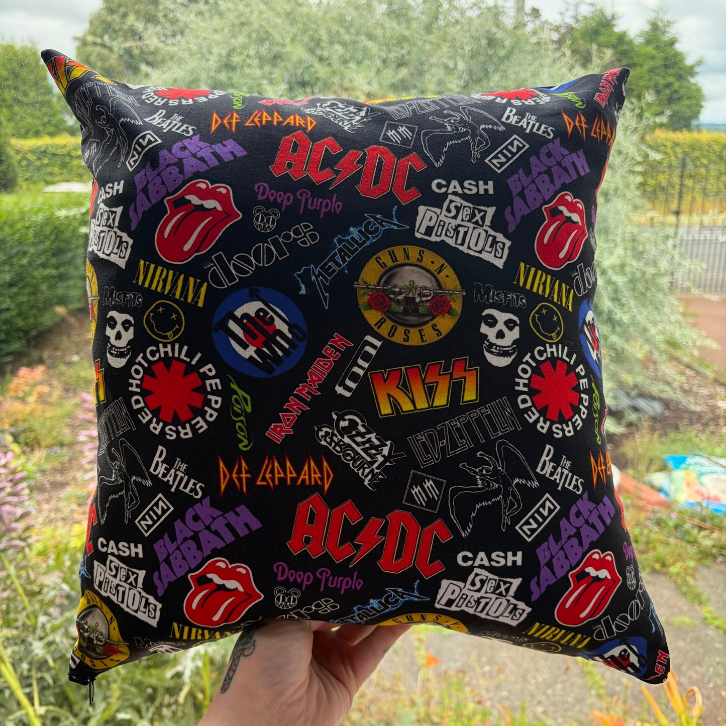 Band Cushion Cover