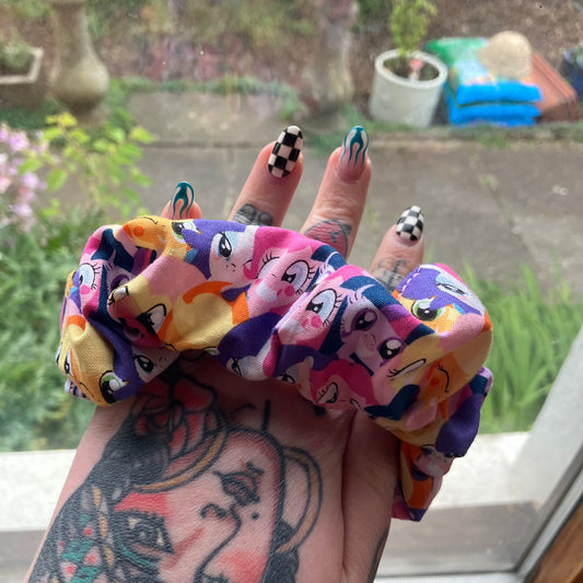 Pony Scrunchie