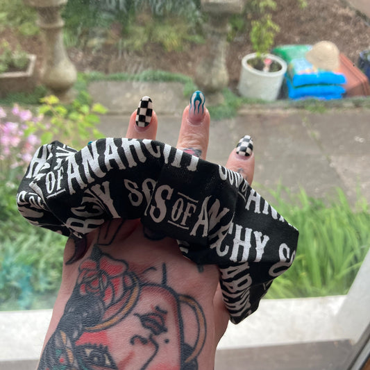 Sons Scrunchie