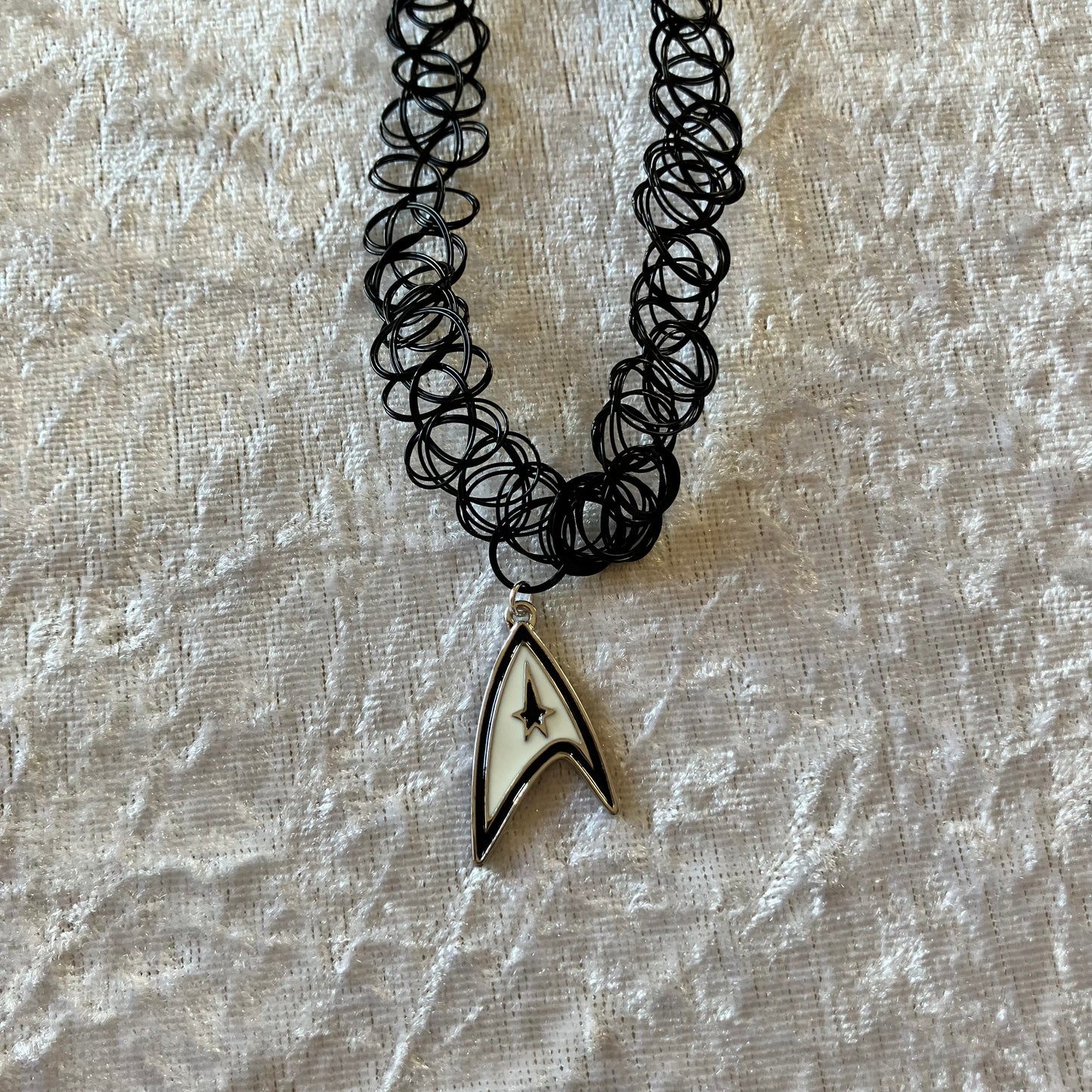 Trek Choker